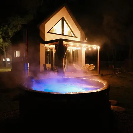 빌라 Osada Pod Gwiazdami & - Family Ogrodzony Dom, Kominek, Grill, Ognisko, Kajaki, Plaza, Jeziora, Opcja Prywatnego Jacuzzi