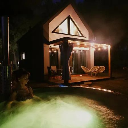 Osada Pod Gwiazdami & - Family Ogrodzony Dom, Kominek, Grill, Ognisko, Kajaki, Plaza, Jeziora, Opcja Prywatnego Jacuzzi 빌라 Lasko