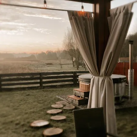 Osada Pod Gwiazdami & - Family Ogrodzony Dom, Kominek, Grill, Ognisko, Kajaki, Plaza, Jeziora, Opcja Prywatnego Jacuzzi *