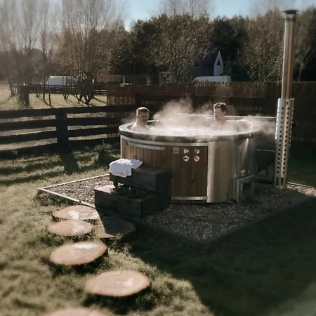 Osada Pod Gwiazdami & - Family Ogrodzony Dom, 150m Do Prywatnego Stawu Z Plaza I Kajakami, Kominek, Grill, Ognisko, Kajaki, Plaza, Jeziora, Opcja Prywatnego Jacuzzi Villa Lasko