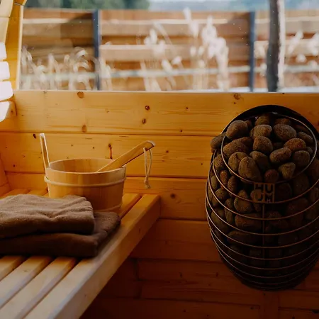 빌라 Osada Pod Gwiazdami & - Family Ogrodzony Dom, Kominek, Grill, Ognisko, Kajaki, Plaza, Jeziora, Opcja Prywatnego Jacuzzi Lasko